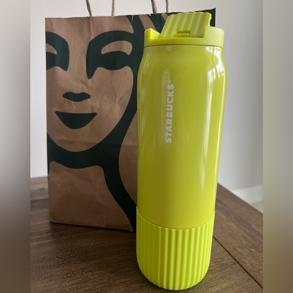 Starbucks Summer 2025 NWT Neon Yellow Insulated Tumbler 20oz